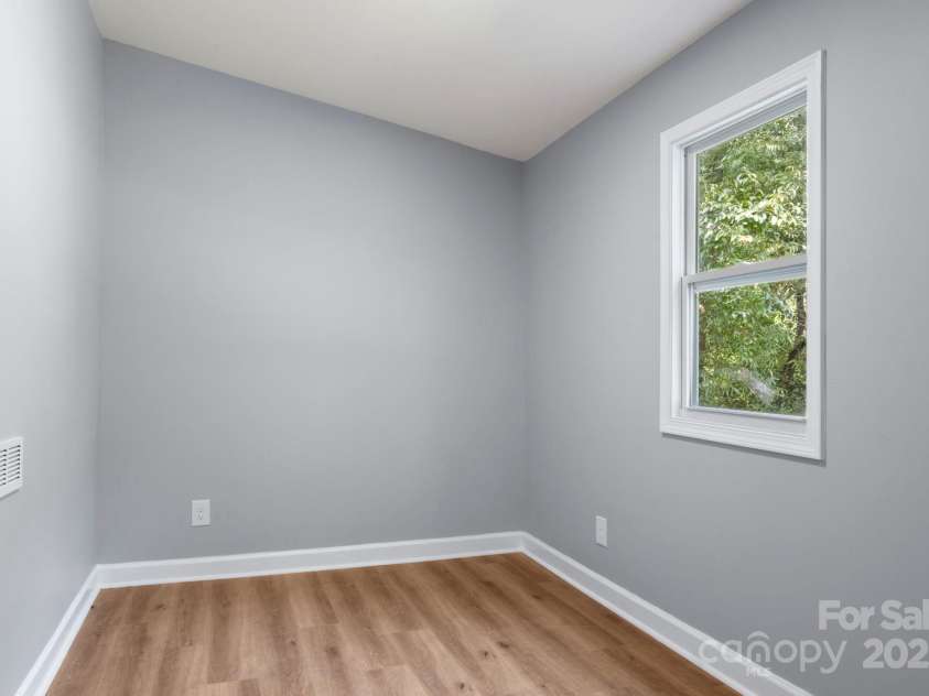 79 May Street, Gastonia, NC 28052.  MLS# CAR4300555, YatesRealty ID 2955. 