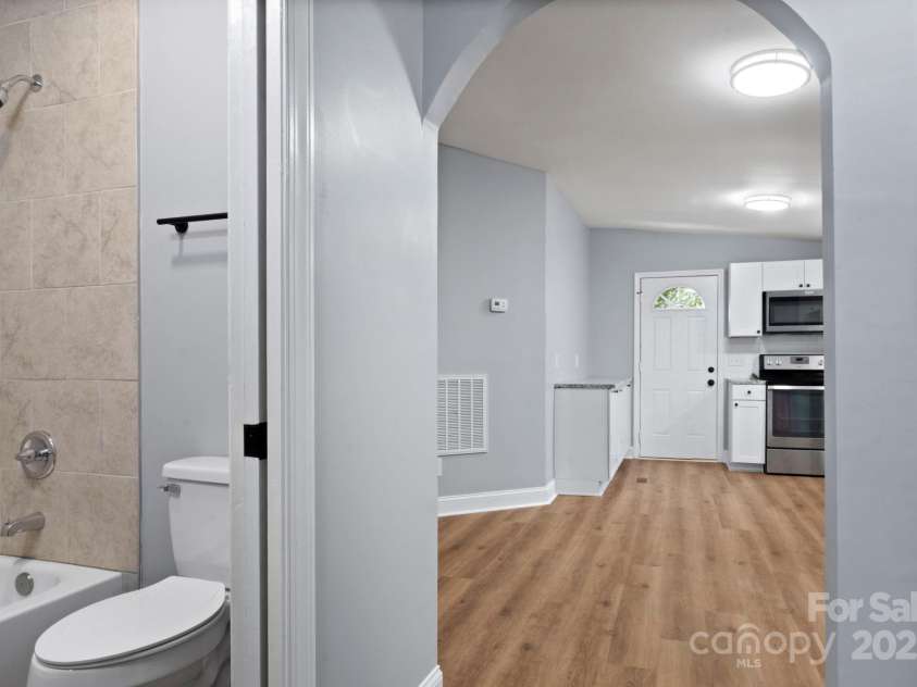 79 May Street, Gastonia, NC 28052.  MLS# CAR4300555, YatesRealty ID 2955. 