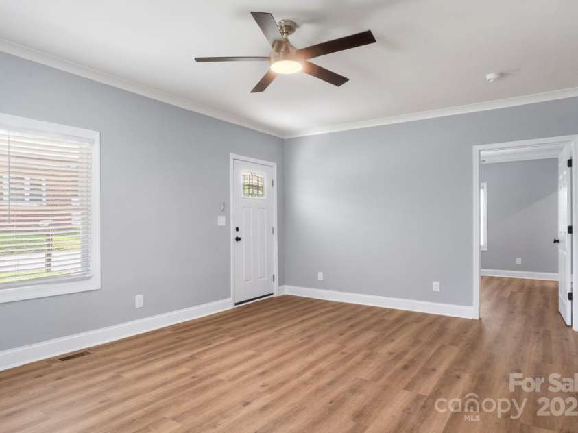 79 May Street, Gastonia, NC 28052.  MLS# CAR4300555, YatesRealty ID 2955. 