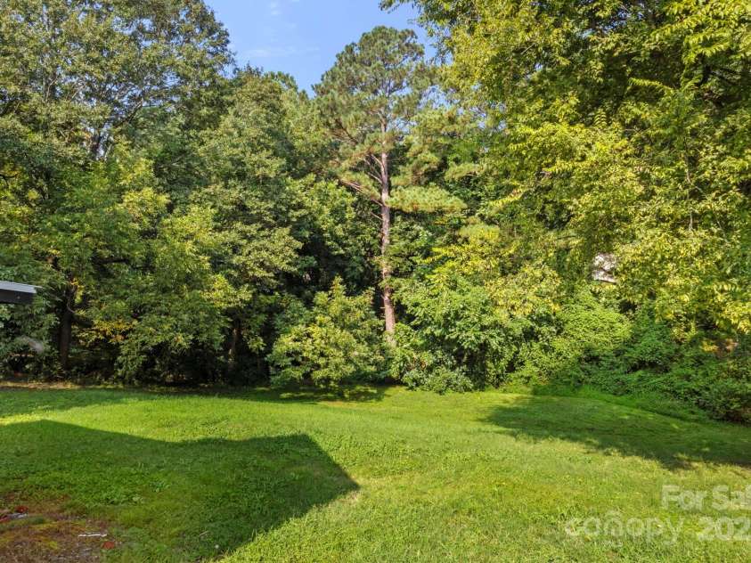 79 May Street, Gastonia, NC 28052.  MLS# CAR4300555, YatesRealty ID 2955. 