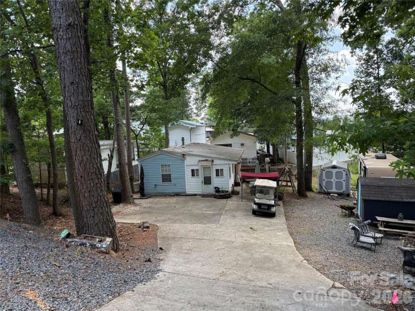 105/107 River Ridge Trail, Mount Gilead, NC 27306.  MLS# CAR4392378, YatesRealty ID 29550. 