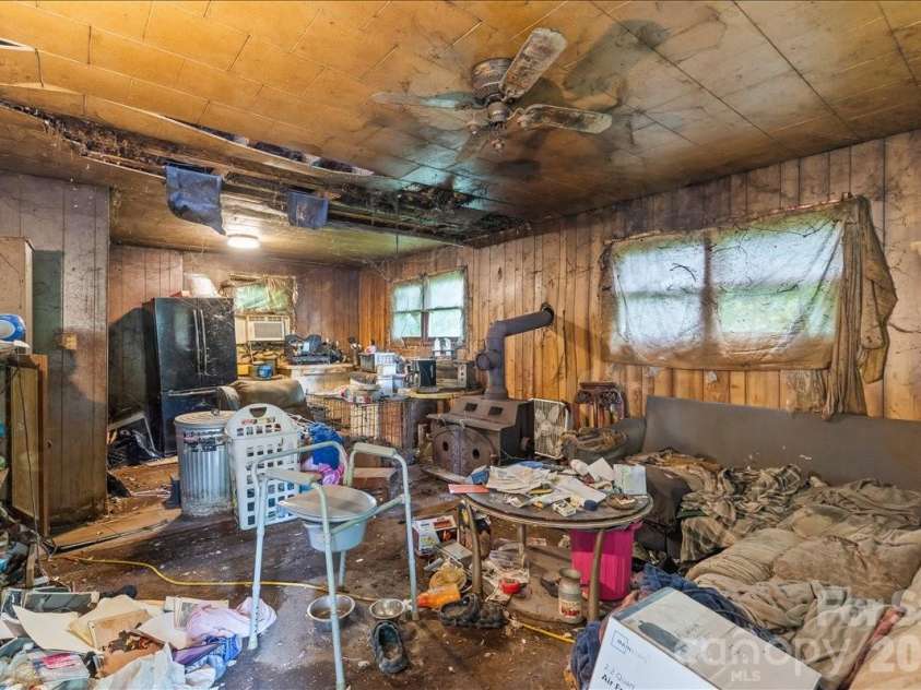 668 Childers Street, Belmont, NC 28012.  MLS# CAR4416358, YatesRealty ID 29551. 