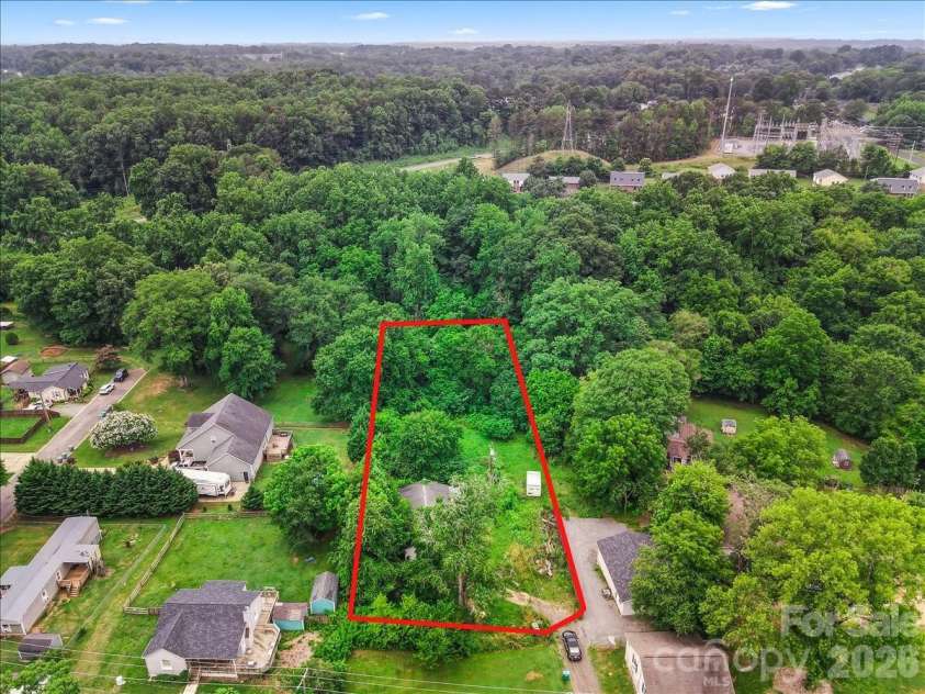 668 Childers Street, Belmont, NC 28012.  MLS# CAR4416358, YatesRealty ID 29551. 