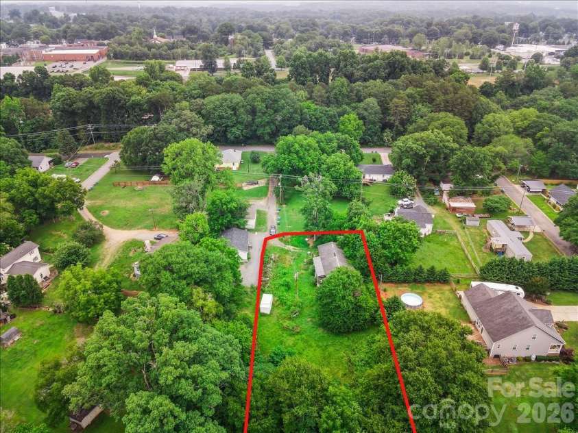 668 Childers Street, Belmont, NC 28012.  MLS# CAR4416358, YatesRealty ID 29551. 