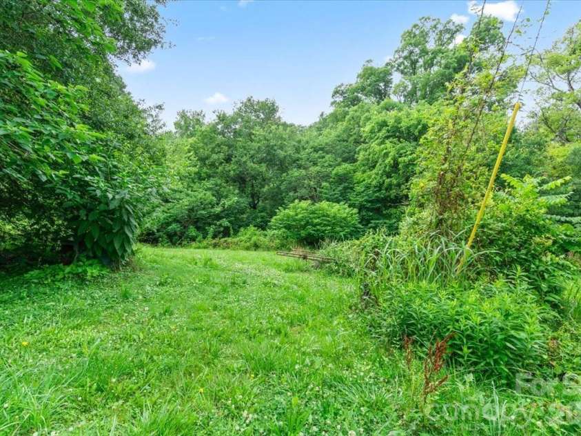 668 Childers Street, Belmont, NC 28012.  MLS# CAR4416358, YatesRealty ID 29551. 