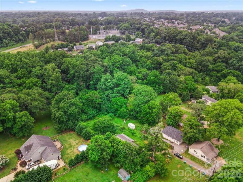 668 Childers Street, Belmont, NC 28012.  MLS# CAR4416358, YatesRealty ID 29551. 