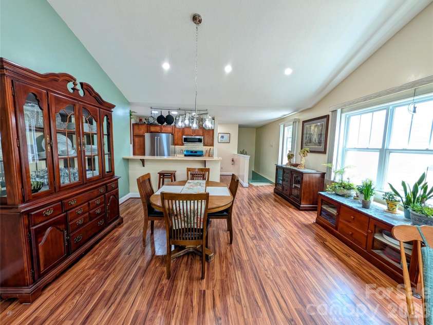65 Foxden Drive, Fletcher, NC 28732.  MLS# CAR4389530, YatesRealty ID 29552. Another dining view
