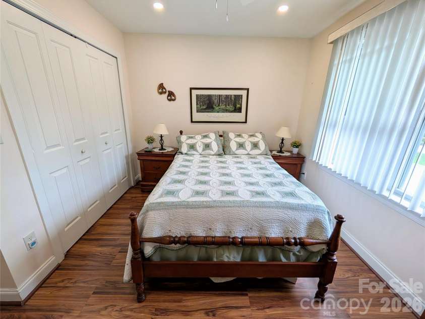 65 Foxden Drive, Fletcher, NC 28732.  MLS# CAR4389530, YatesRealty ID 29552. Fits full size bed