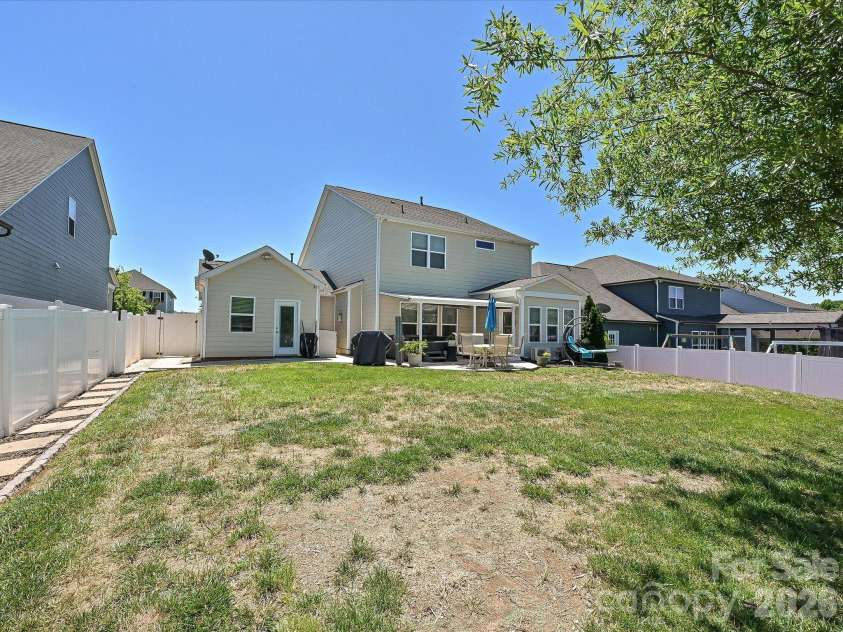 2614 Lochview Street, Fort Mill, SC 29715.  MLS# CAR4380385, YatesRealty ID 29553. 