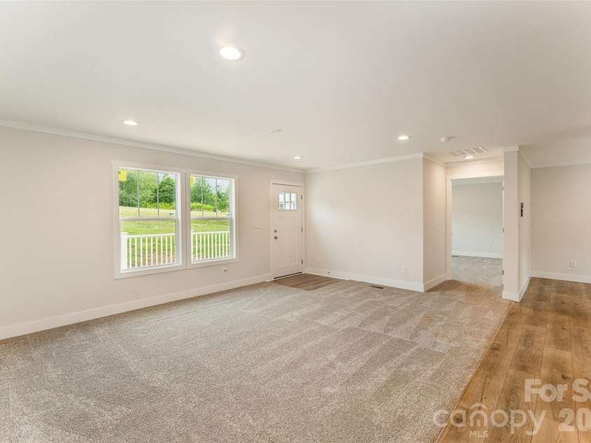 110 Ashland Court, Shelby, NC 28150.  MLS# CAR4266609, YatesRealty ID 29554. 