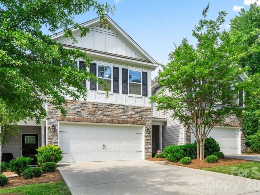 6040 Artigas Drive, Fort Mill, SC 29707.  MLS# CAR4390680, YatesRealty ID 29555. Good parking and close the mailboxes