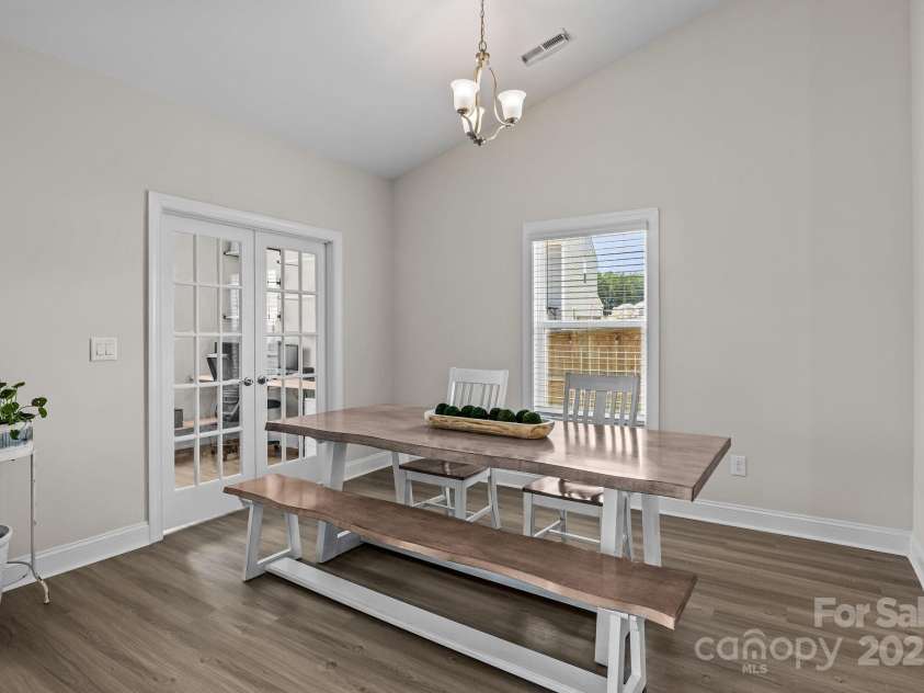 190 Susannah Street, Troutman, NC 28166.  MLS# CAR4283522, YatesRealty ID 29557. Breakfast Nook