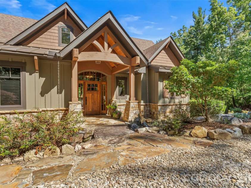 2087 Firestone Trail, Nebo, NC 28761.  MLS# CAR4390995, YatesRealty ID 29557. 