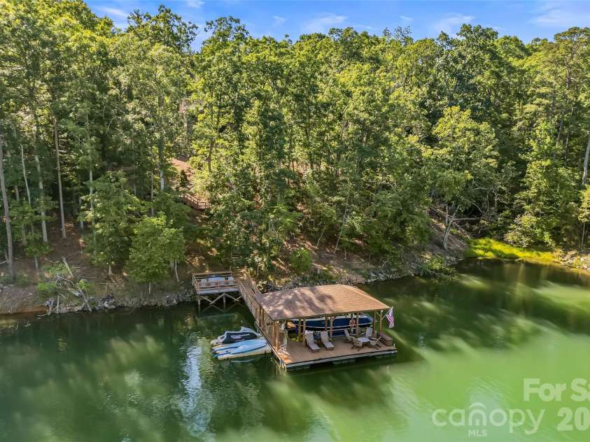 2087 Firestone Trail, Nebo, NC 28761.  MLS# CAR4390995, YatesRealty ID 29557. 