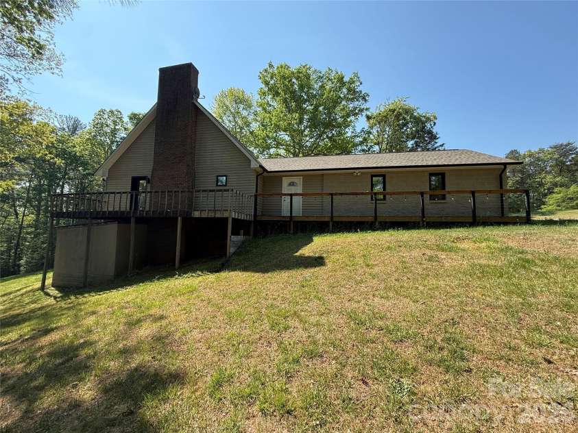 2922 Lovie Lane, Hudson, NC 28638.  MLS# CAR4368638, YatesRealty ID 29559. 