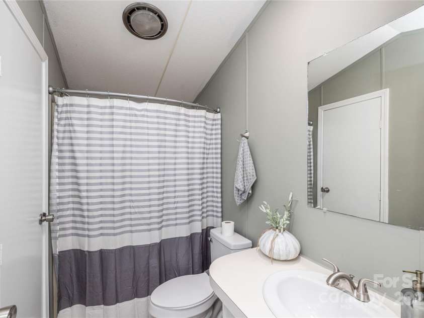 108,109 Sailors Court, Mount Gilead, NC 27306.  MLS# CAR4199078, YatesRealty ID 2956. 