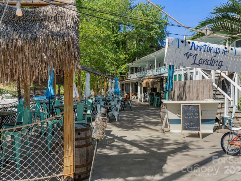 1096 Arundle Road, Sherrills Ford, NC 28673.  MLS# CAR4314915, YatesRealty ID 2956. Sherrills Ford Area