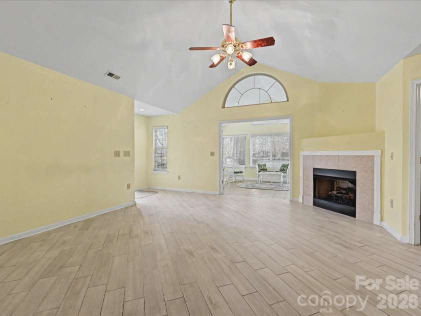 2804 Polo Club Boulevard, Matthews, NC 28105.  MLS# CAR4352515, YatesRealty ID 2956. 