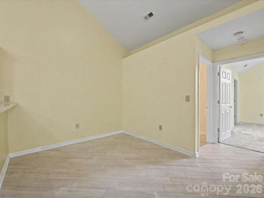 2804 Polo Club Boulevard, Matthews, NC 28105.  MLS# CAR4352515, YatesRealty ID 2956. 