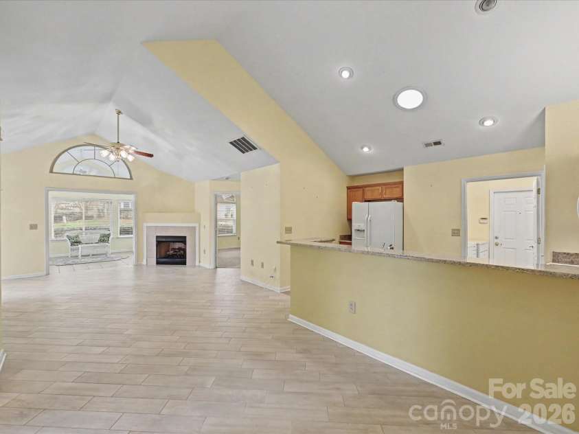 2804 Polo Club Boulevard, Matthews, NC 28105.  MLS# CAR4352515, YatesRealty ID 2956. 