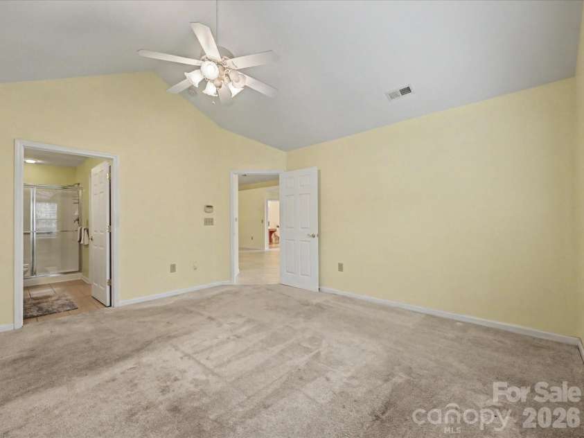 2804 Polo Club Boulevard, Matthews, NC 28105.  MLS# CAR4352515, YatesRealty ID 2956. 