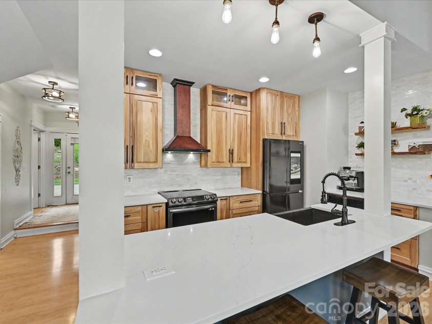 186 Valley 1 Drive, Winnsboro, SC 29180.  MLS# CAR4379312, YatesRealty ID 29560. Kitchen