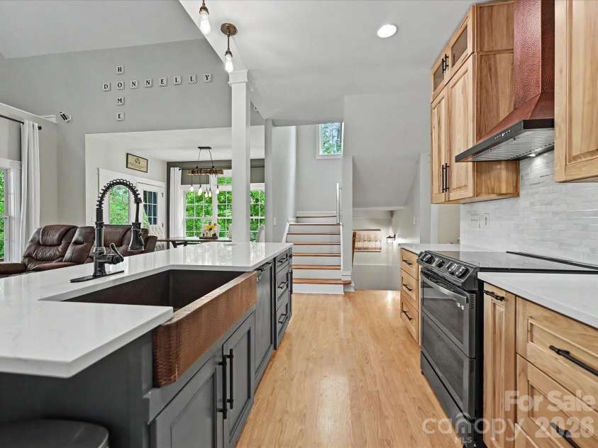 186 Valley 1 Drive, Winnsboro, SC 29180.  MLS# CAR4379312, YatesRealty ID 29560. Kitchen
