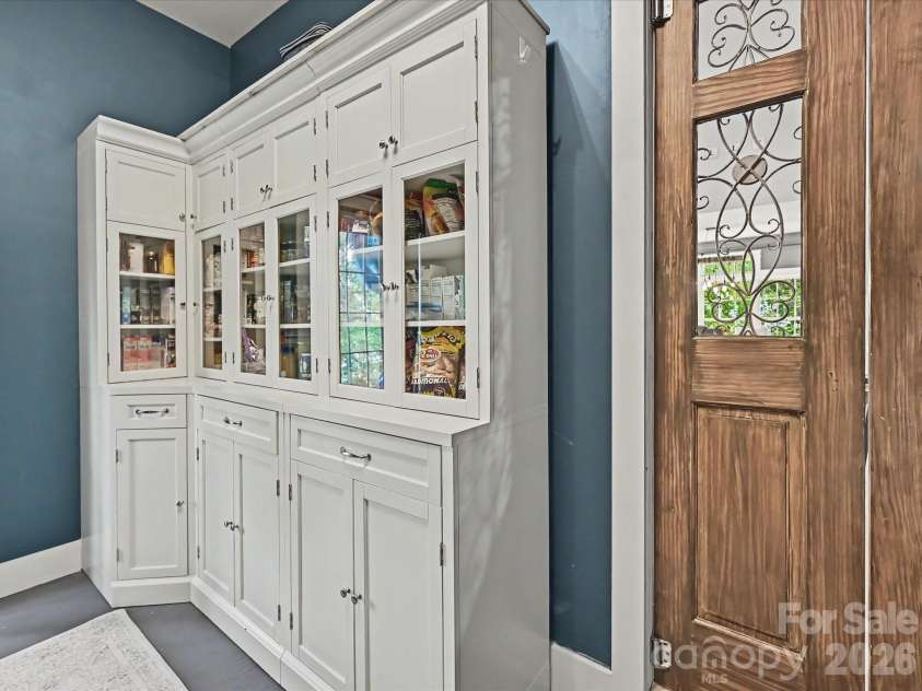 186 Valley 1 Drive, Winnsboro, SC 29180.  MLS# CAR4379312, YatesRealty ID 29560. Scullery/Pantry off Kitchen