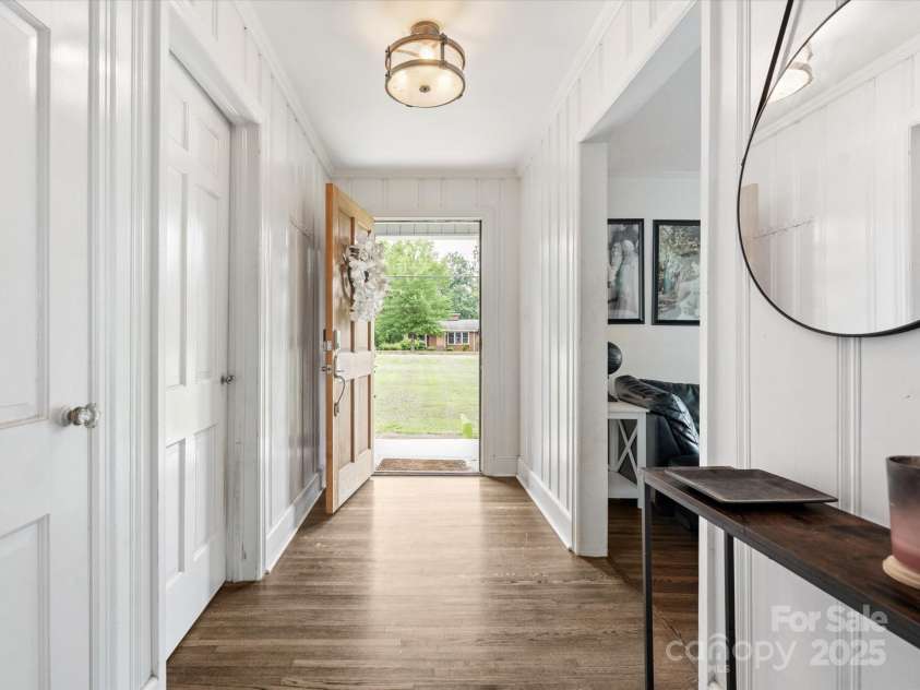 7210 Tuckaseegee Road, Charlotte, NC 28214.  MLS# CAR4285977, YatesRealty ID 29560. 