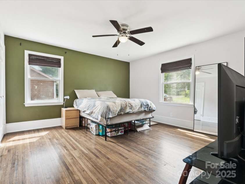 7210 Tuckaseegee Road, Charlotte, NC 28214.  MLS# CAR4285977, YatesRealty ID 29560. 