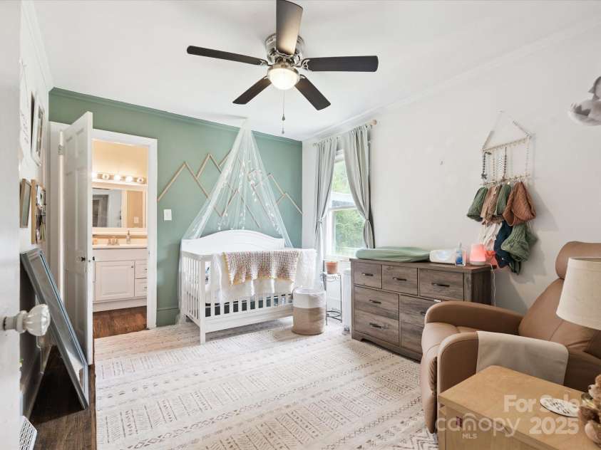 7210 Tuckaseegee Road, Charlotte, NC 28214.  MLS# CAR4285977, YatesRealty ID 29560. 