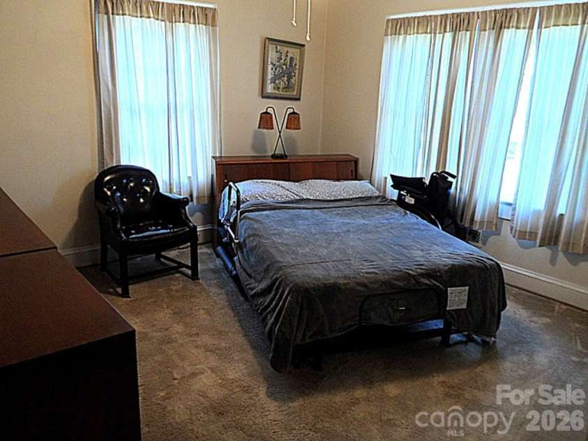 107 Concord Street, Morganton, NC 28655.  MLS# CAR4391954, YatesRealty ID 29562. 