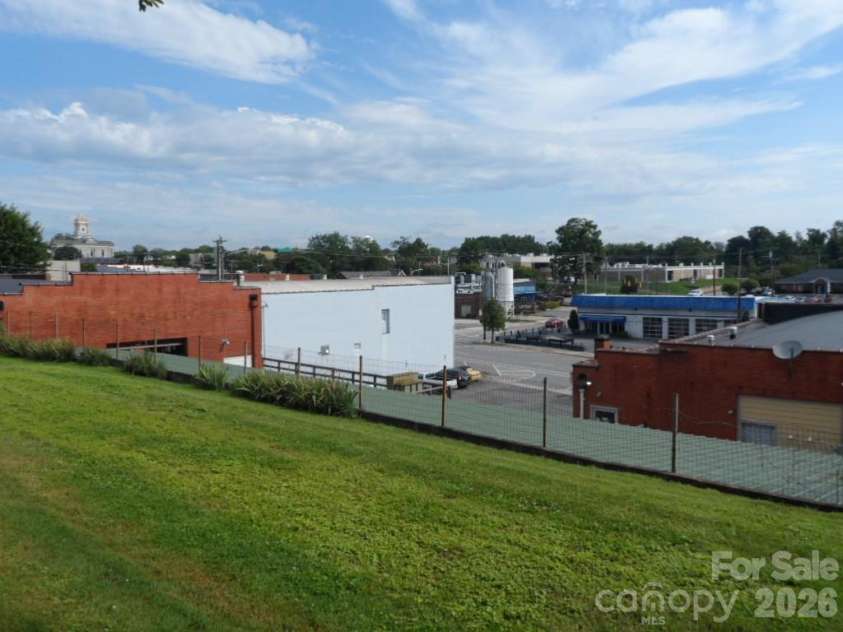 107 Concord Street, Morganton, NC 28655.  MLS# CAR4391954, YatesRealty ID 29562. 