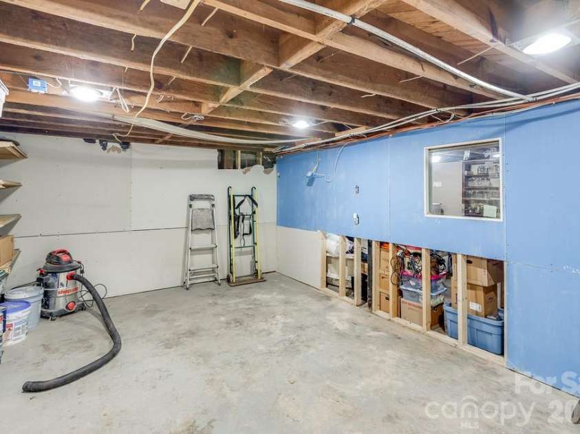 3 Odie Lane, Candler, NC 28715.  MLS# CAR4367725, YatesRealty ID 29563. Workshop