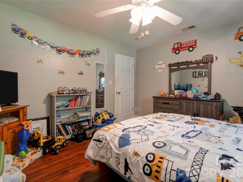 110 Greene Drive, Shelby, NC 28150.  MLS# CAR4389404, YatesRealty ID 29565. Bedroom 1