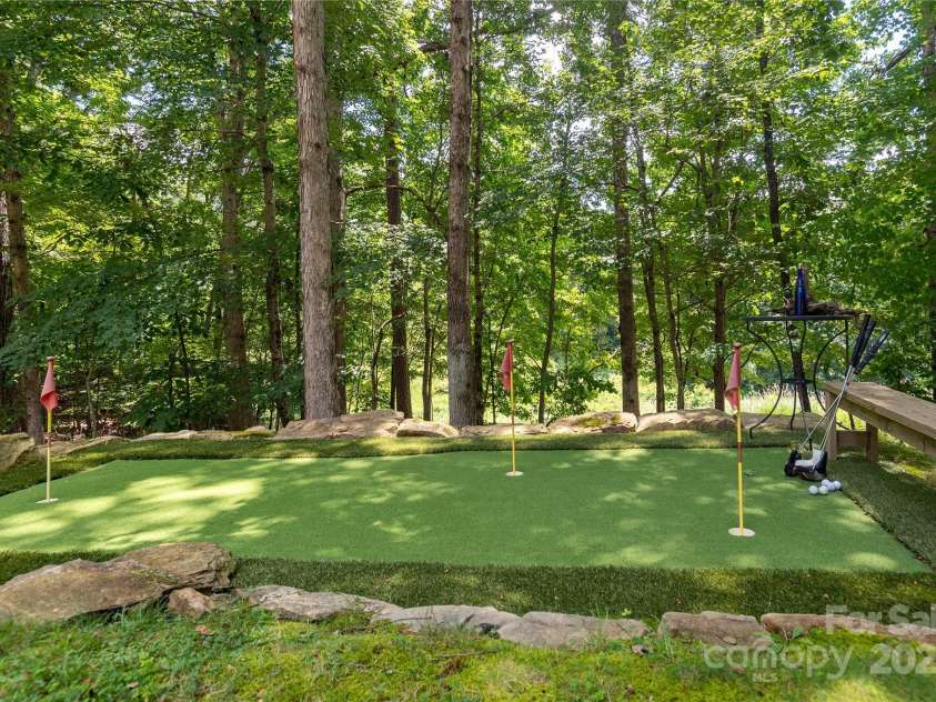 230 Foxwood Drive, Hendersonville, NC 28791.  MLS# CAR4255865, YatesRealty ID 29566. 