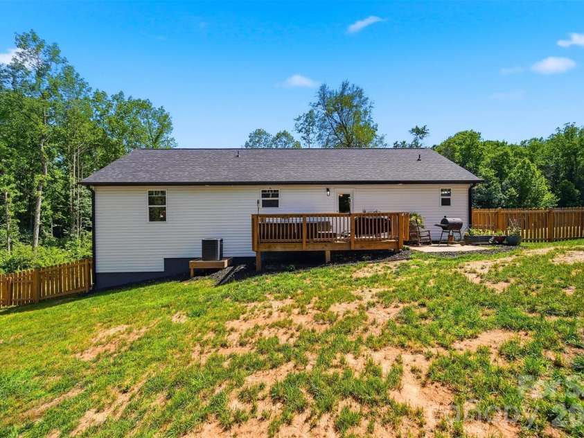 2370 Ellen Street, Granite Falls, NC 28630.  MLS# CAR4404690, YatesRealty ID 29566. 