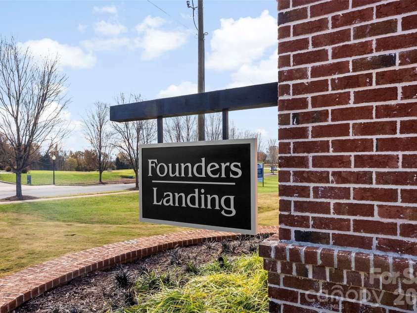 3089 Founding Fathers Drive, Gastonia, NC 28056.  MLS# CAR4389204, YatesRealty ID 29567. 