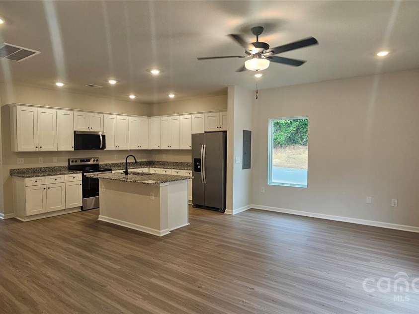 1346 Principal Featherstone Avenue, Gastonia, NC 28052.  MLS# CAR4287954, YatesRealty ID 29568. 