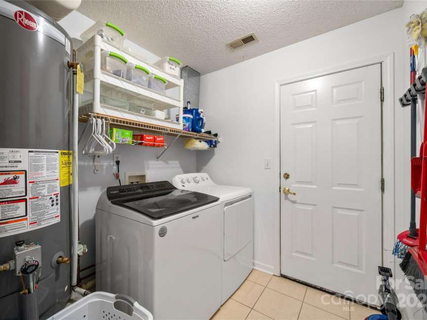 60 Southchase Drive, Fletcher, NC 28732.  MLS# CAR4288335, YatesRealty ID 2957. 