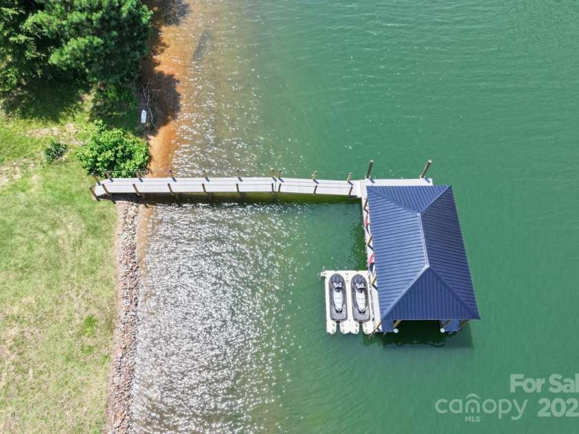172 Honeydew Circle, Troutman, NC 28166.  MLS# CAR4277562, YatesRealty ID 29570. 