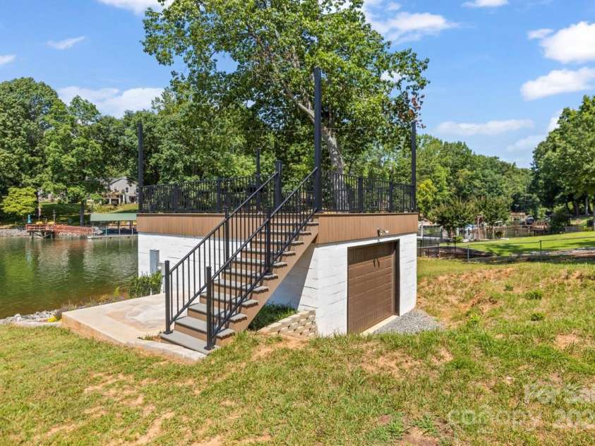 172 Honeydew Circle, Troutman, NC 28166.  MLS# CAR4277562, YatesRealty ID 29570. 