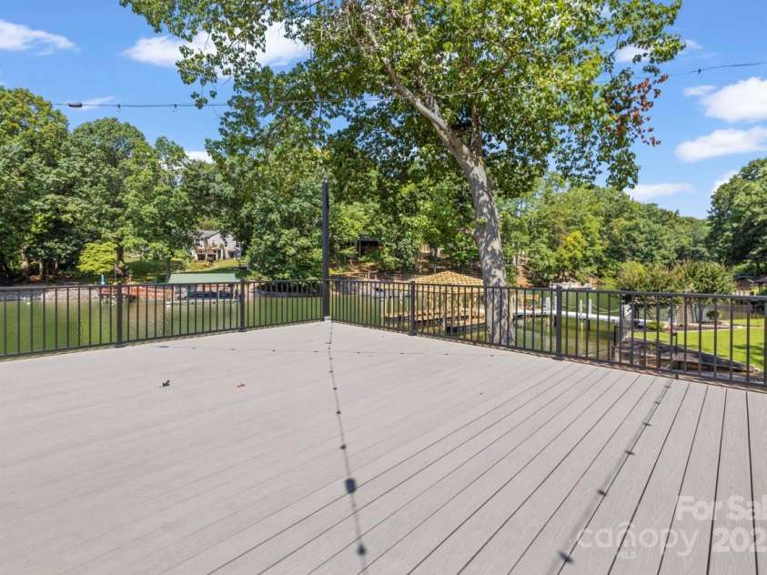 172 Honeydew Circle, Troutman, NC 28166.  MLS# CAR4277562, YatesRealty ID 29570. 