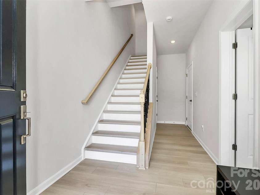 147 Morning Gap Parkway, Fort Mill, SC 29715.  MLS# CAR4389496, YatesRealty ID 29571. 