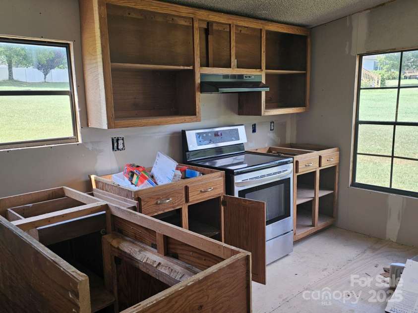 6601 Deerwood Trail, Vale, NC 28168.  MLS# CAR4286115, YatesRealty ID 29572. 