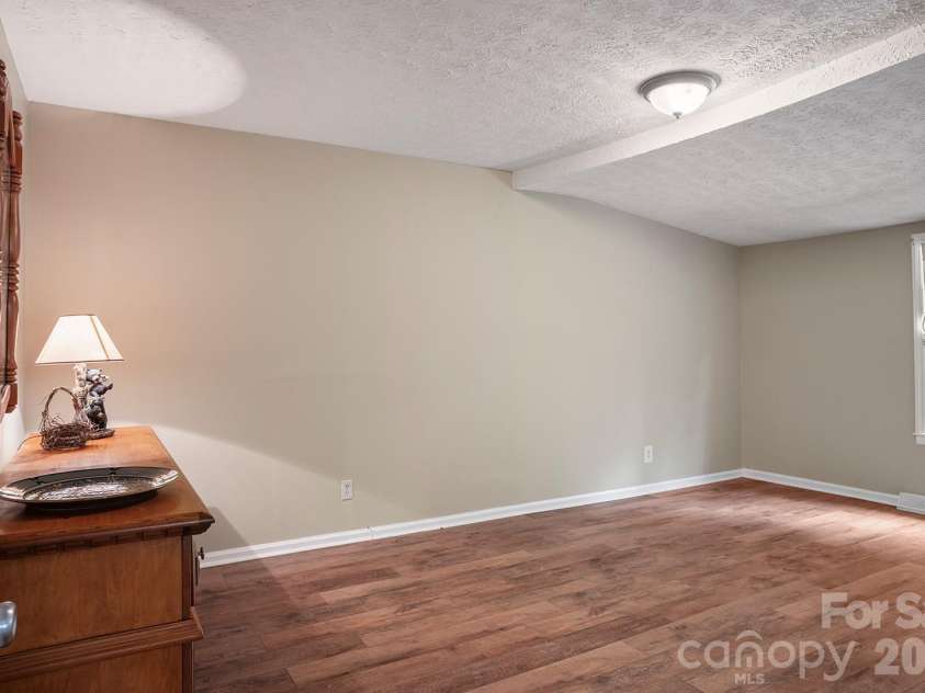 825 Gallimore Road, Flat Rock, NC 28731.  MLS# CAR4391388, YatesRealty ID 29572. 