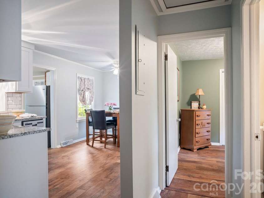825 Gallimore Road, Flat Rock, NC 28731.  MLS# CAR4391388, YatesRealty ID 29572. 