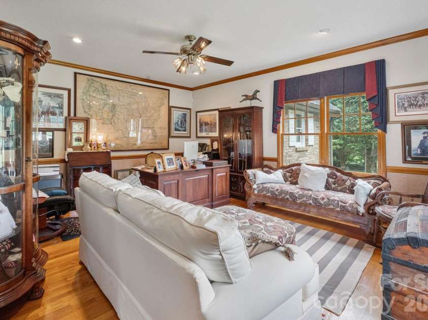401 Redwood Court, Lenoir, NC 28645.  MLS# CAR4383184, YatesRealty ID 29573. 