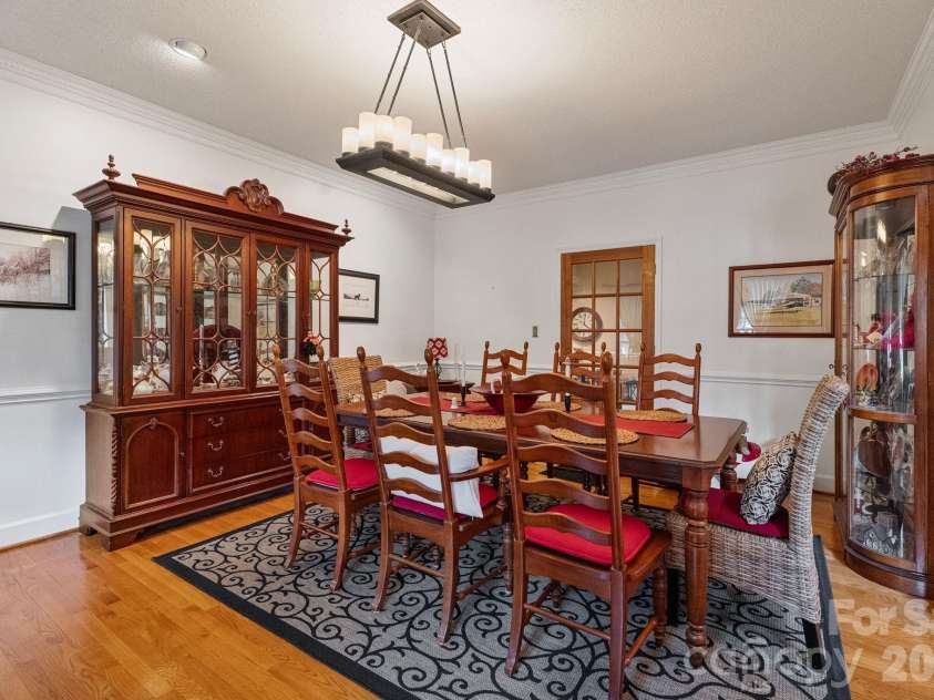 401 Redwood Court, Lenoir, NC 28645.  MLS# CAR4383184, YatesRealty ID 29573. 