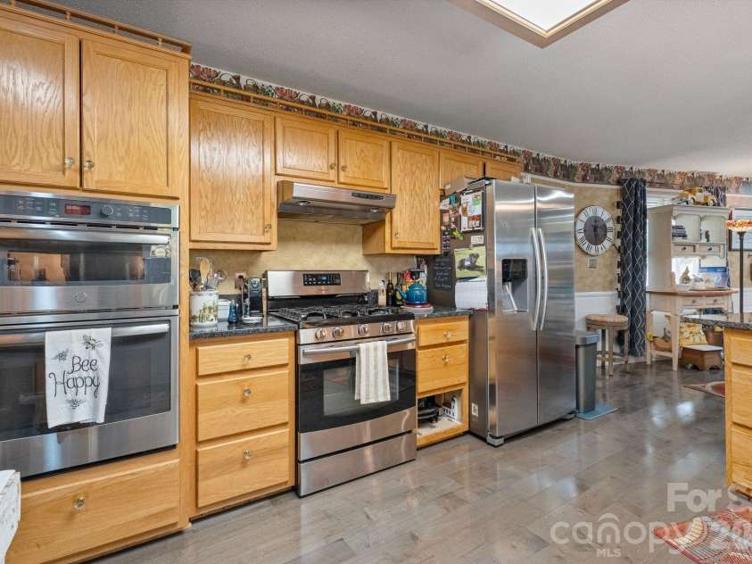401 Redwood Court, Lenoir, NC 28645.  MLS# CAR4383184, YatesRealty ID 29573. 